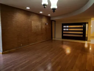 Terreno en venta en Del Valle, San Pedro Garza García, Nuevo León