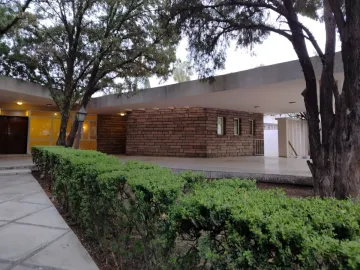 Terreno en venta en Del Valle, San Pedro Garza García, Nuevo León