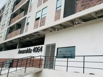 Departamento en venta en Brisas Diamante, Monterrey, Nuevo León
