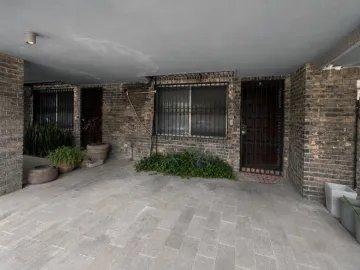 Casa en renta en Fuentes del Valle, San Pedro Garza García, Nuevo León