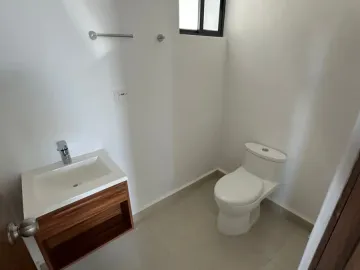 Casa en renta en Puerta Jardín, Apodaca, Nuevo León