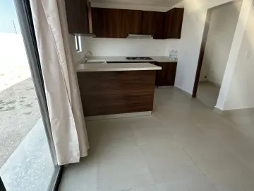 Casa en renta en Puerta Jardín, Apodaca, Nuevo León
