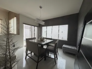 Casa en venta en Contry la Silla, Guadalupe, Nuevo León