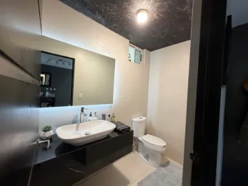 Casa en venta en Contry la Silla, Guadalupe, Nuevo León