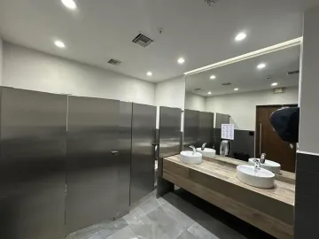 Oficina en renta en Zona Valle Oriente, San Pedro Garza García, Nuevo León