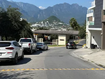 Casa en venta en Paseo del Vergel, Monterrey, Nuevo León