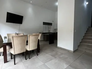 Casa en venta en Paseo del Vergel, Monterrey, Nuevo León