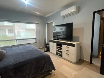Casa en venta en Paseo del Vergel, Monterrey, Nuevo León