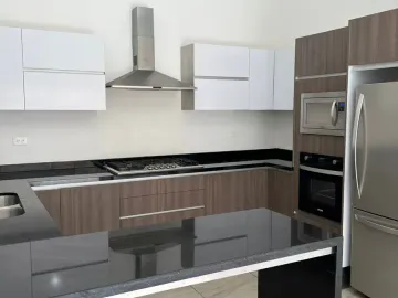 Casa en venta en Paseo del Vergel, Monterrey, Nuevo León