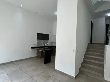 Casa en venta en Paseo del Vergel, Monterrey, Nuevo León