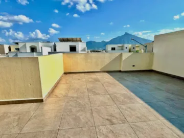Casa en venta en Siete Colinas Sector Palatino, Guadalupe, Nuevo León