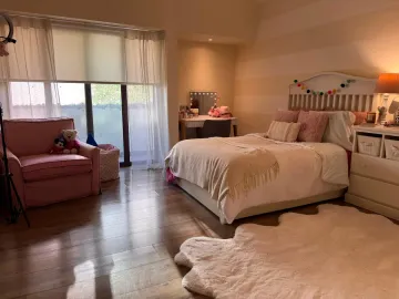 Casa en venta en Vista Real, San Pedro Garza García, Nuevo León