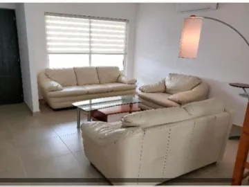 Casa en renta en Crystal Lagoons, Apodaca, Nuevo León