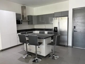 Departamento en renta en Residencial Dinastía, Monterrey, Nuevo León