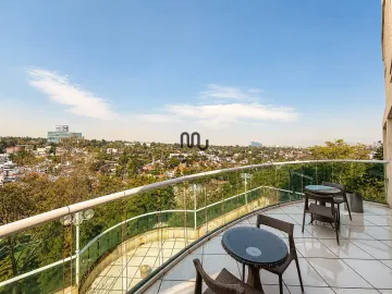 Casa en venta en Lomas de Tecamachalco, Naucalpan de Juárez, México