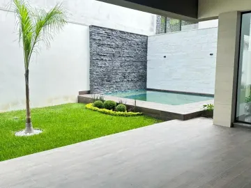 Casa en venta en Residencial y Club de Golf la Herradura, Monterrey, Nuevo León