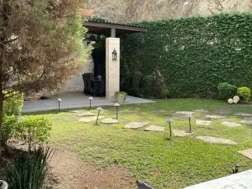 Casa en renta en Lagos del Vergel, Monterrey, Nuevo León