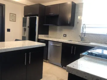Departamento en venta en Del Valle Oriente, San Pedro Garza García, Nuevo León