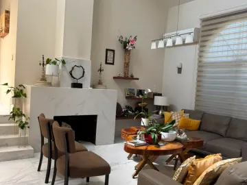 Casa en renta en El Uro, Monterrey, Nuevo León