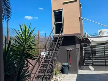 Casa en renta en El Uro, Monterrey, Nuevo León
