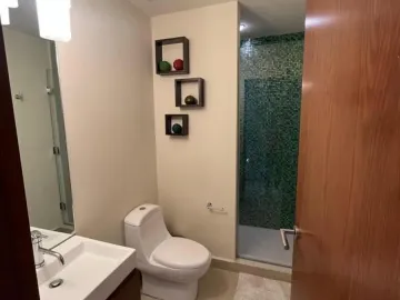 Departamento en venta en Del Valle Oriente, San Pedro Garza García, Nuevo León