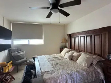 Casa en venta en Mirador Residencial, Monterrey, Nuevo León