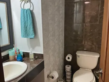 Casa en venta en Casa Blanca, San Nicolás de los Garza, Nuevo León