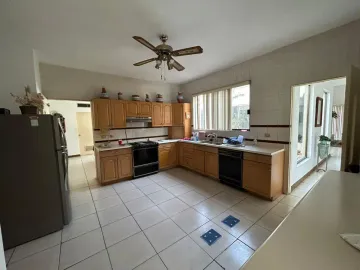 Casa en venta en Miravalle, Monterrey, Nuevo León