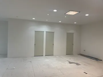 Oficina en renta en Del Valle, San Pedro Garza García, Nuevo León