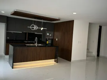 Casa en venta en Lomas de Angelópolis II, San Andrés Cholula, Puebla