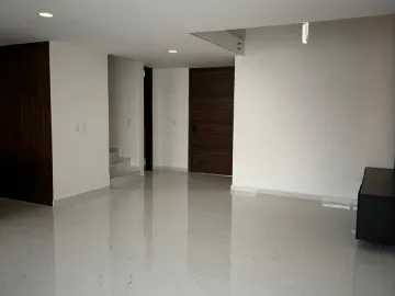 Casa en venta en Lomas de Angelópolis II, San Andrés Cholula, Puebla