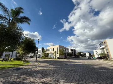 Terreno en venta en Lomas de Angelópolis II, San Andrés Cholula, Puebla