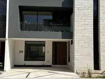 Casa en venta en Lomas de Angelópolis II, San Andrés Cholula, Puebla