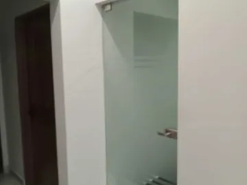 Oficina en renta en Las Torres, Monterrey, Nuevo León
