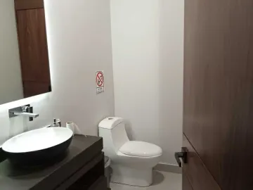 Oficina en renta en Las Torres, Monterrey, Nuevo León