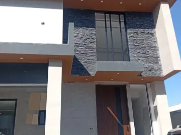 Casa en venta en Sierra Alta, Monterrey, Nuevo León