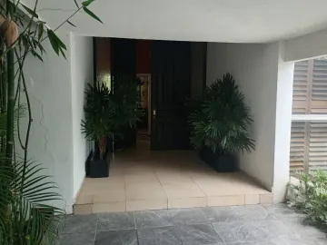 Casa en renta en Del Valle, San Pedro Garza García, Nuevo León