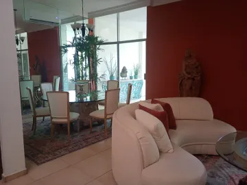 Casa en renta en Del Valle, San Pedro Garza García, Nuevo León