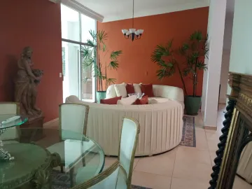 Casa en renta en Del Valle, San Pedro Garza García, Nuevo León