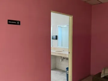 Edificio en renta en Centro, Monterrey, Nuevo León