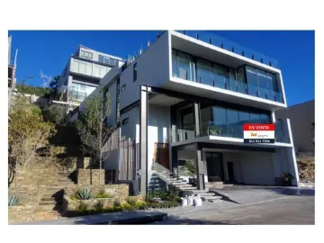 Casa en venta en Balcones del Campestre, San Pedro Garza García, Nuevo León