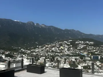 Casa en venta en Balcones del Campestre, San Pedro Garza García, Nuevo León