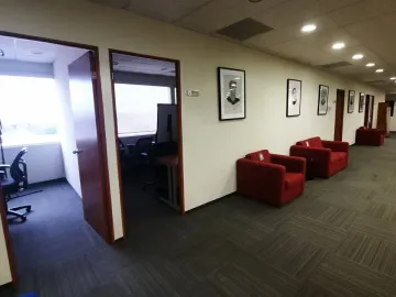 Oficina en renta en Predio Aldape, San Nicolás de los Garza, Nuevo León