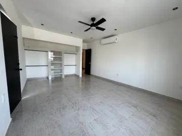 Departamento en renta en Mitras Centro, Monterrey, Nuevo León