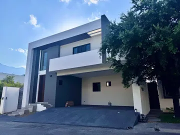 Casa en venta en Carolco, Monterrey, Nuevo León