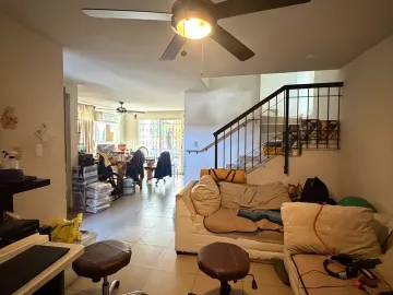 Casa en venta en Mitras Poniente, García, Nuevo León