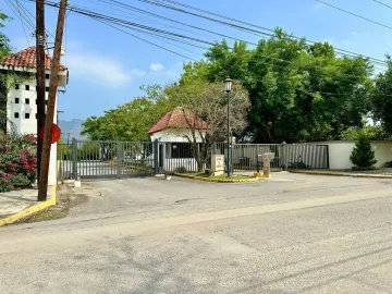 Terreno en venta en Condado de Asturias, Santiago, Nuevo León