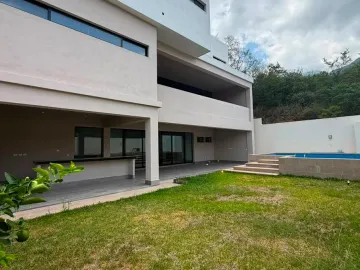 Casa en venta en Sierra Alta, Monterrey, Nuevo León