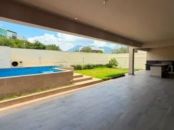 Casa en venta en Sierra Alta, Monterrey, Nuevo León