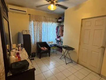 Casa en venta en Paseo San Nicolás, San Nicolás de los Garza, Nuevo León